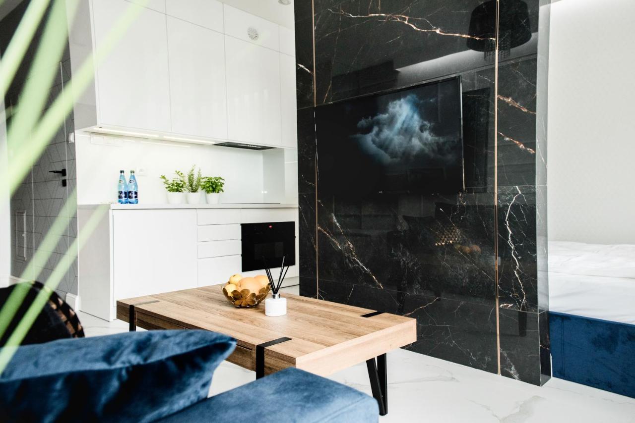 Hypnotize Apartment Glamour Konin  Eksteriør bilde